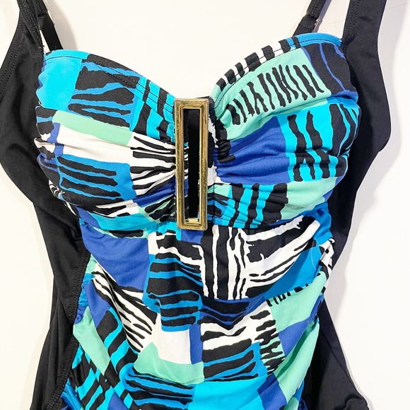 La Blanca One Piece Padded Ruched Swimsuit with Gold Emblem Women's Size 10 - Picture 6 of 7